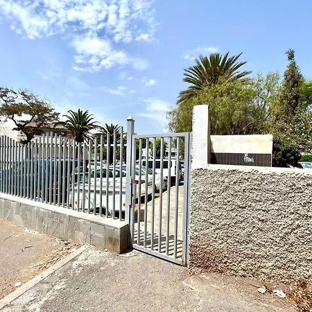 Moderno, Con Wifi, 300mtrs De La Playa Con Piscina En Tenerife Sur * Costa Del Silencio