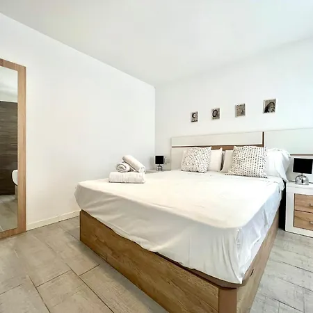 Moderno, Con Wifi, 300mtrs De La Playa Con Piscina En Tenerife Sur *