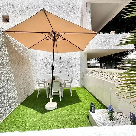 Moderno, Con Wifi, 300mtrs De La Playa Con Piscina En Tenerife Sur Апартаменты *